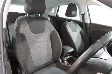 Vauxhall Grandland X SE Image 13