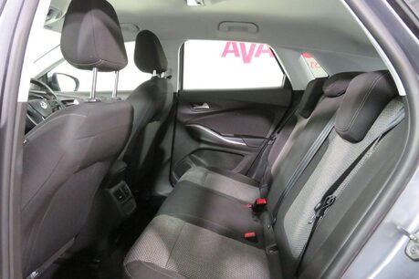 Vauxhall Grandland X SE Image 17