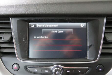 Vauxhall Grandland X SE Image 23