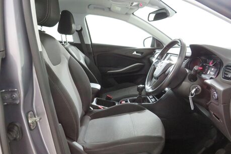 Vauxhall Grandland X SE Image 12