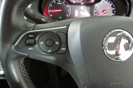 Vauxhall Grandland X SE Image 26