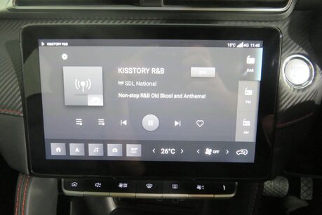 MG ZS TROPHY CONNECT Image 17