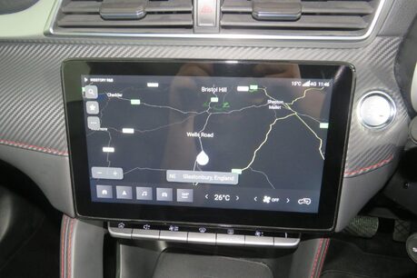 MG ZS TROPHY CONNECT Image 14