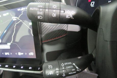 MG ZS TROPHY CONNECT Image 21