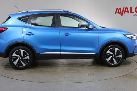 MG ZS TROPHY CONNECT Image 9