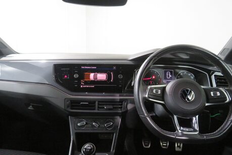Volkswagen Polo R-LINE TSI Image 12