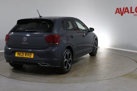 Volkswagen Polo R-LINE TSI Image 8