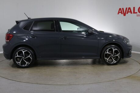 Volkswagen Polo R-LINE TSI Image 9