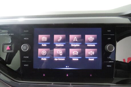 Volkswagen Polo R-LINE TSI Image 18