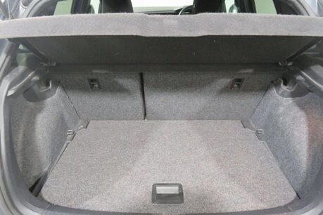 Volkswagen Polo R-LINE TSI Image 11