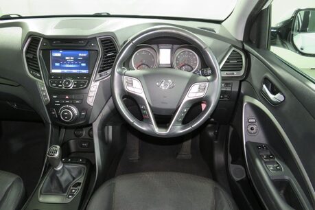 Hyundai SANTA FE CRDI PREMIUM Image 32