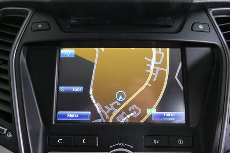 Hyundai SANTA FE CRDI PREMIUM Image 24