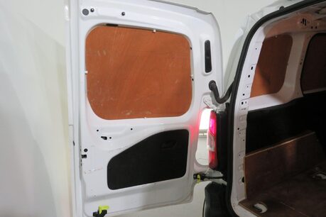 Citroen Berlingo 650 ENTERPRISE M BLUEHDI Image 26