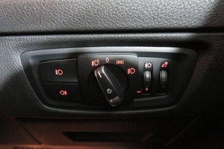 BMW 1 Series 118I SPORT Image 31