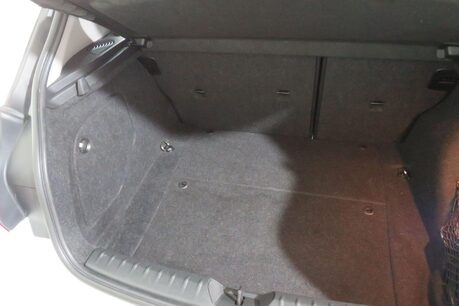 BMW 1 Series 118I SPORT Image 16