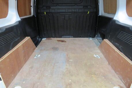 Citroen Berlingo 650 ENTERPRISE M BLUEHDI Image 23