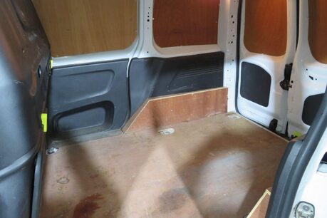 Citroen Berlingo 650 ENTERPRISE M BLUEHDI Image 24