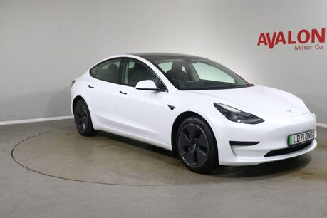 Tesla Model 3 STANDARD RANGE PLUS Image 1
