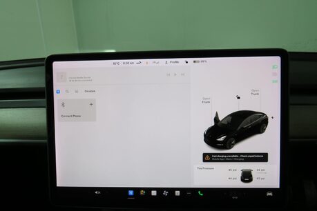 Tesla Model 3 STANDARD RANGE PLUS Image 18