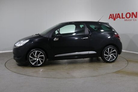 DS DS 3 BLUEHDI CONNECTED CHIC S/S Image 7