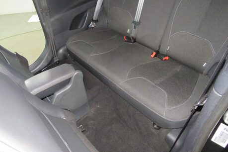 DS DS 3 BLUEHDI CONNECTED CHIC S/S Image 14