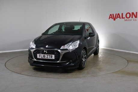 DS DS 3 BLUEHDI CONNECTED CHIC S/S Image 6