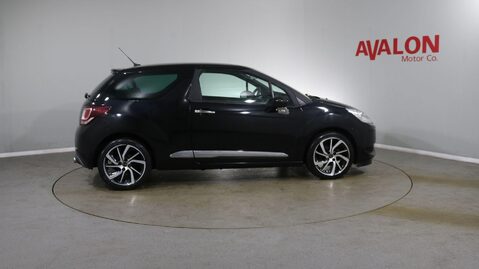 DS DS 3 BLUEHDI CONNECTED CHIC S/S Interior