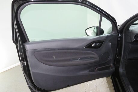 DS DS 3 BLUEHDI CONNECTED CHIC S/S Image 29