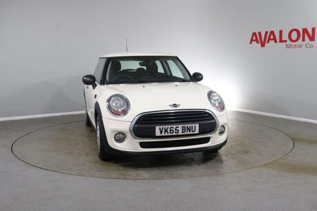 Mini Hatch ONE Image 5