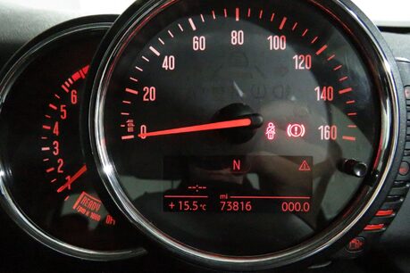 Mini Hatch ONE Image 25