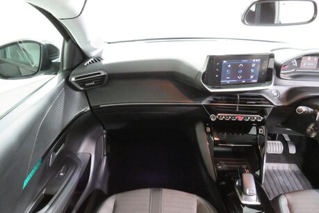 Peugeot 208 PURETECH ALLURE S/S Image 19