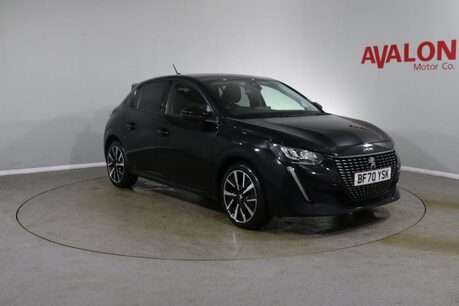 Peugeot 208 PURETECH ALLURE S/S Image 1