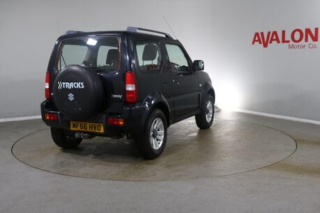 Suzuki Jimny SZ3 Image 10