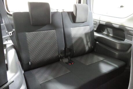Suzuki Jimny SZ3 Image 15