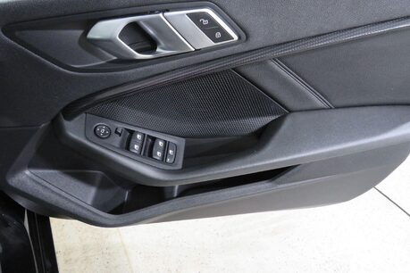 BMW 2 Series 218I SPORT GRAN COUPE Image 16