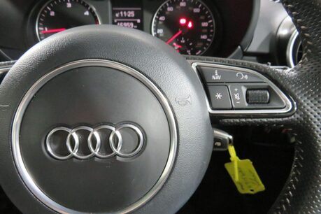 Audi A1 TDI S LINE Image 29