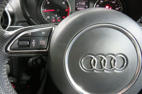 Audi A1 TDI S LINE Image 26