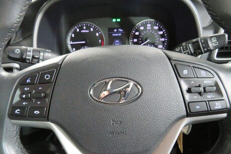 Hyundai TUCSON GDI SE NAV Image 30