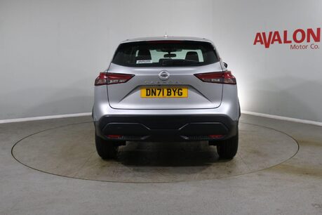 Nissan Qashqai DIG-T ACENTA PREMIUM DCT MHEV Image 9