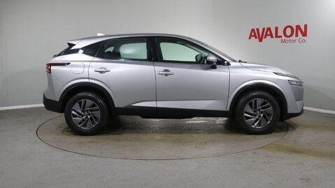 Nissan Qashqai DIG-T ACENTA PREMIUM DCT MHEV Interior