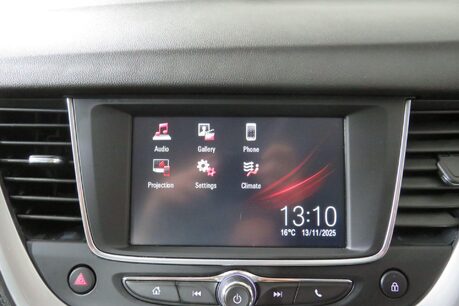 Vauxhall Grandland X SE Image 22