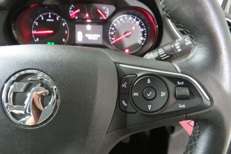 Vauxhall Grandland X SE Image 26