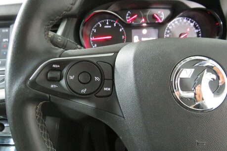 Vauxhall Grandland X SE Image 24