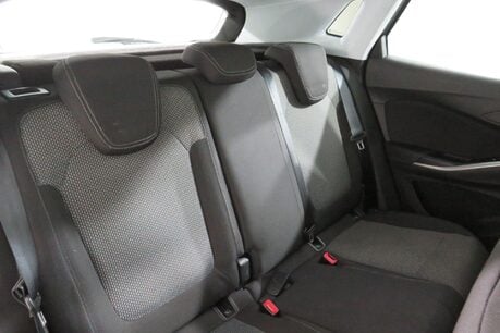 Vauxhall Grandland X SE Image 14
