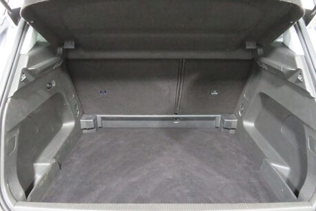 Vauxhall Grandland X SE Image 17