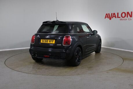 Mini Hatch COOPER SPORT Image 8