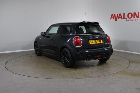 Mini Hatch COOPER SPORT Image 6