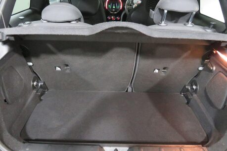 Mini Hatch COOPER SPORT Image 10