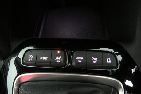 Vauxhall Corsa SRI Image 27