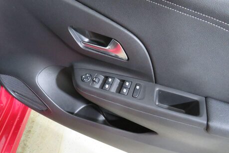 Vauxhall Corsa SRI Image 32